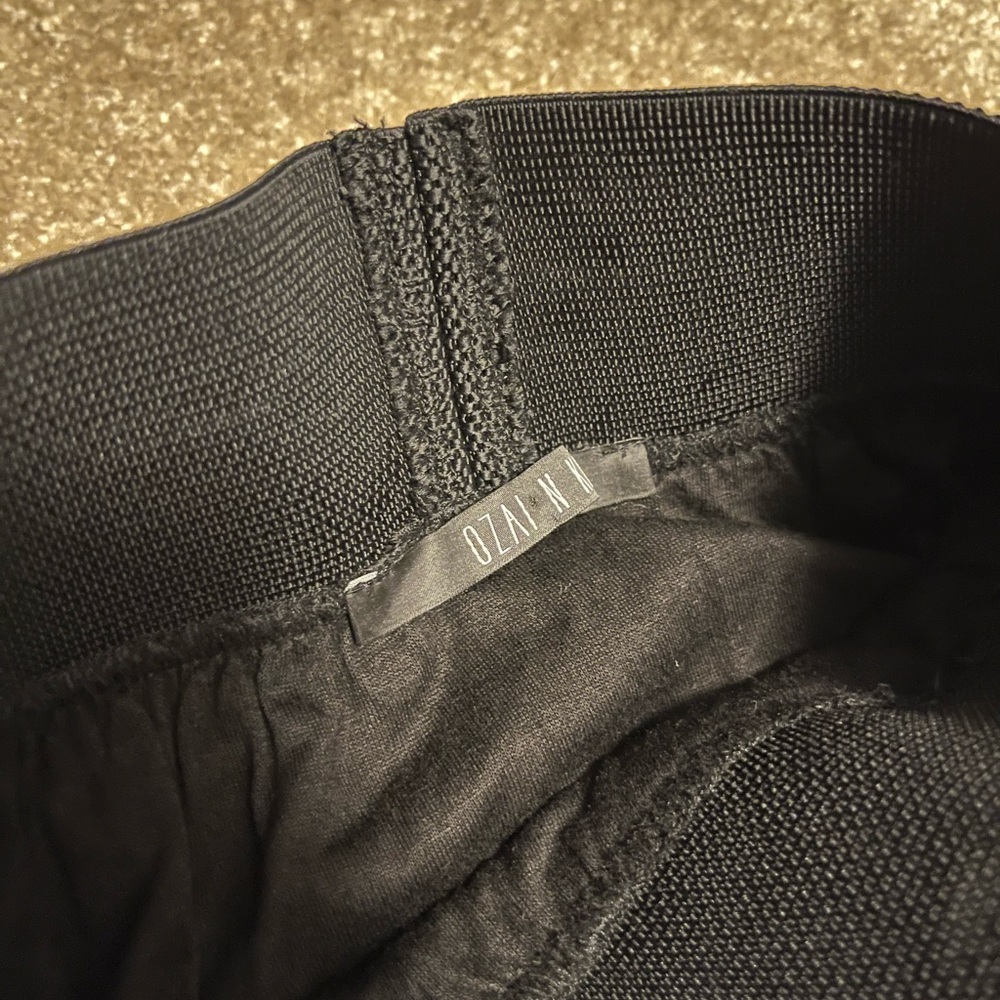 Ozai N Ku Boxy Black Women's Skirt - Picture 3 of 6